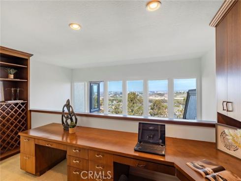 31 Saint Tropez , Newport Beach, CA