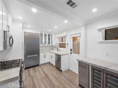 210 Collins Avenue, Newport Beach, CA