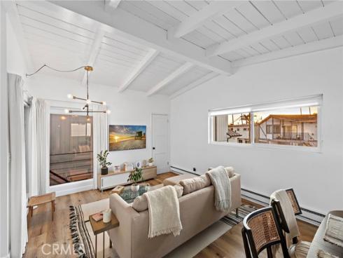 210 Collins Avenue, Newport Beach, CA