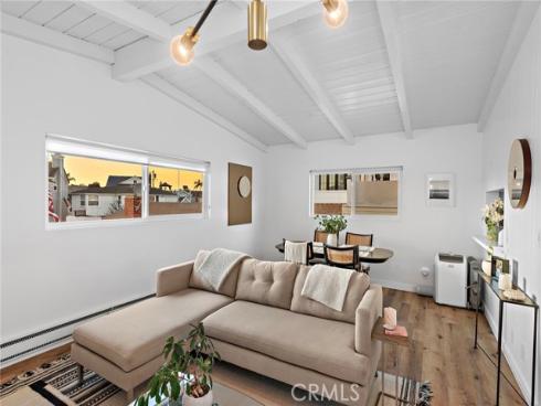 210 Collins Avenue, Newport Beach, CA