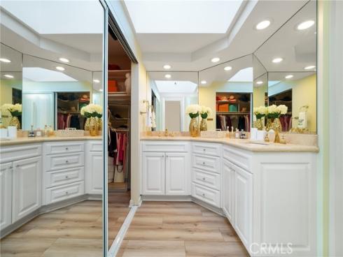 67 Sea Island Drive, Newport Beach, CA