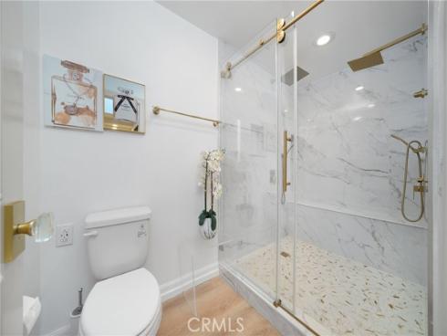 67 Sea Island Drive, Newport Beach, CA