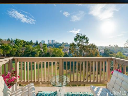 67 Sea Island Drive, Newport Beach, CA