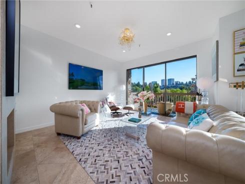 67 Sea Island Drive, Newport Beach, CA