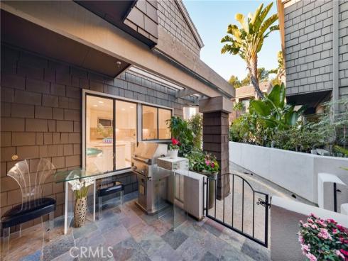 67 Sea Island Drive, Newport Beach, CA