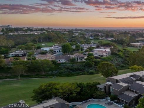 67 Sea Island Drive, Newport Beach, CA