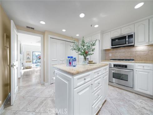 67 Sea Island Drive, Newport Beach, CA