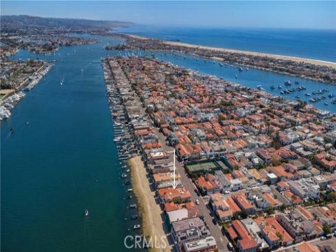426 Via Lido Nord , Newport Beach, CA