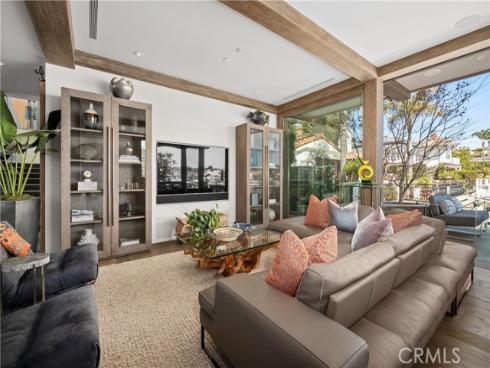 504 Evening Star Lane, Newport Beach, CA