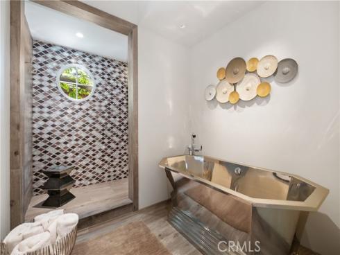 504 Evening Star Lane, Newport Beach, CA