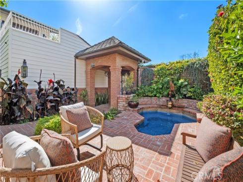 504 Evening Star Lane, Newport Beach, CA