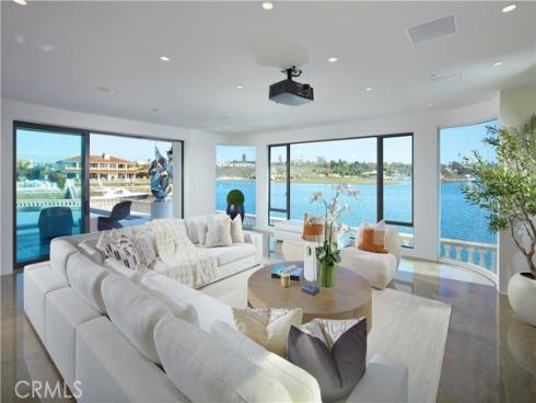 301  Morning Star   Lane, Newport Beach, CA