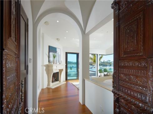 301  Morning Star   Lane, Newport Beach, CA