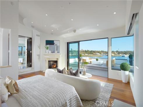 301  Morning Star   Lane, Newport Beach, CA