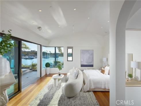 301  Morning Star   Lane, Newport Beach, CA