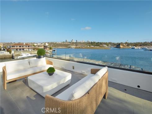 301  Morning Star   Lane, Newport Beach, CA