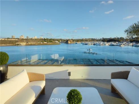 301  Morning Star   Lane, Newport Beach, CA