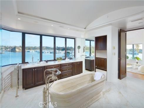 301  Morning Star   Lane, Newport Beach, CA