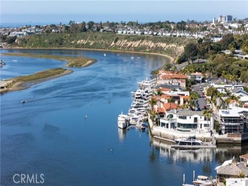 301  Morning Star   Lane, Newport Beach, CA