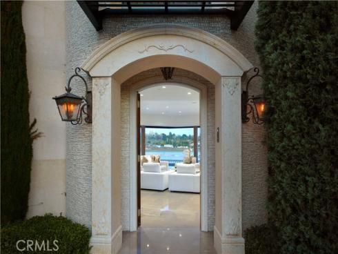 301  Morning Star   Lane, Newport Beach, CA