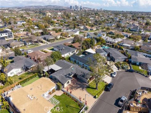 1812 Beryl Lane, Newport Beach, CA