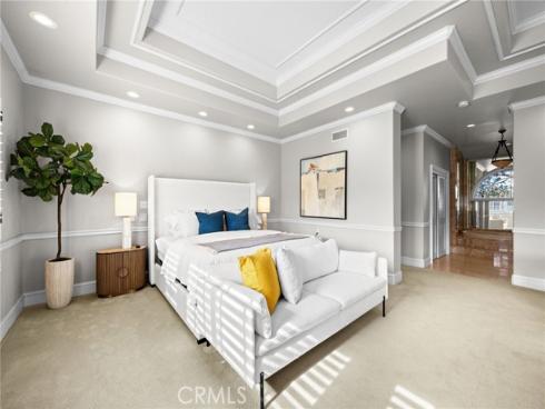 4 Huntington Court, Newport Beach, CA