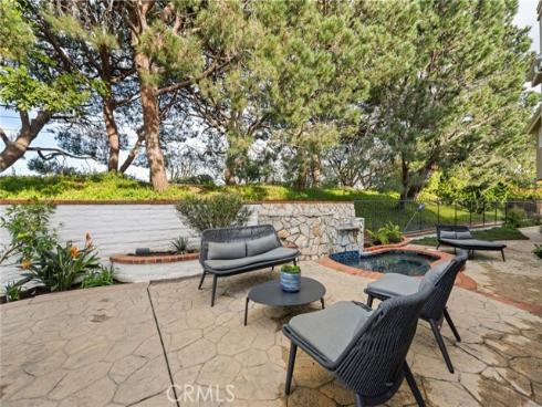 4 Huntington Court, Newport Beach, CA