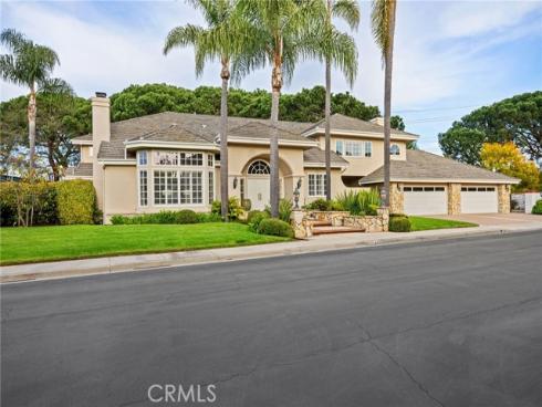 4 Huntington Court, Newport Beach, CA