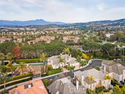 4 Huntington Court, Newport Beach, CA