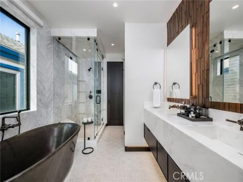 218 E Oceanfront  , Newport Beach, CA