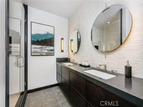 218 E Oceanfront  , Newport Beach, CA