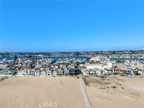 218 E Oceanfront  , Newport Beach, CA