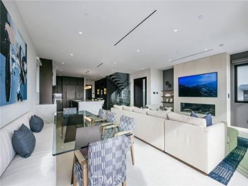 218 E Oceanfront  , Newport Beach, CA