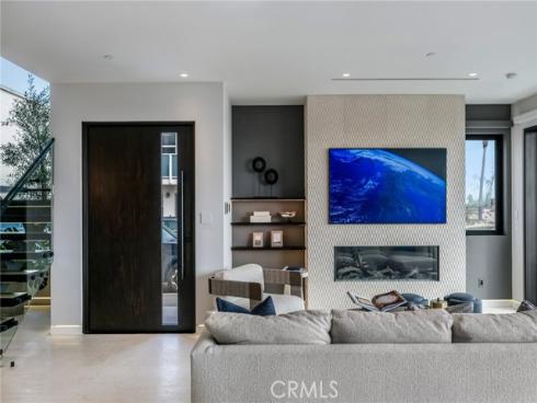 218 E Oceanfront  , Newport Beach, CA