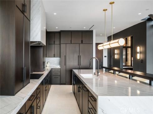 218 E Oceanfront  , Newport Beach, CA