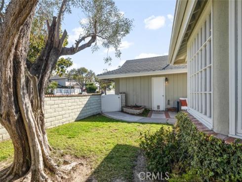 2851 Catalpa Street, Newport Beach, CA