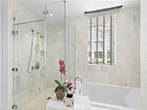 1431 Santa Barbara Drive, Newport Beach, CA