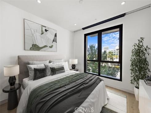 1431 Santa Barbara Drive, Newport Beach, CA