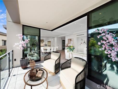 1431 Santa Barbara Drive, Newport Beach, CA