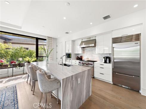 1431 Santa Barbara Drive, Newport Beach, CA