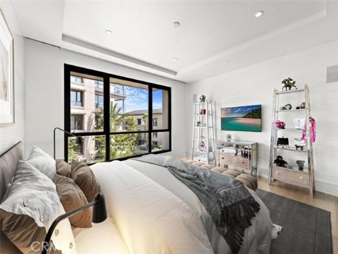 1431 Santa Barbara Drive, Newport Beach, CA