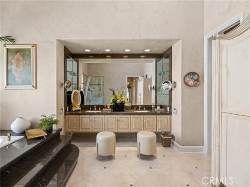 3  Weybridge   Court, Newport Beach, CA