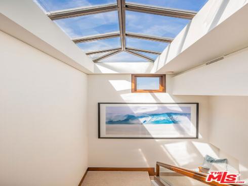 13 Bay Island , Newport Beach, CA