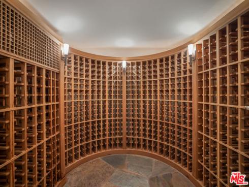 13 Bay Island , Newport Beach, CA