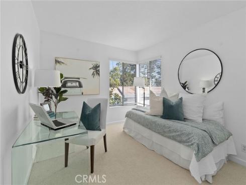 259  Chesterfield  , Newport Beach, CA