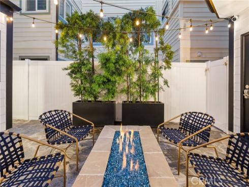 1819 W Bay A Avenue, Newport Beach, CA