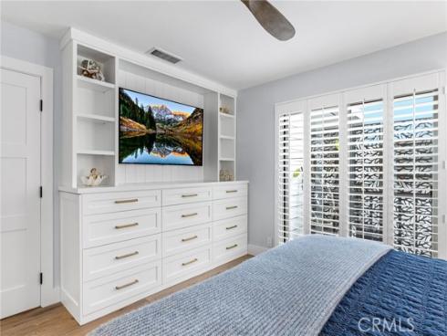 1819 W Bay A Avenue, Newport Beach, CA