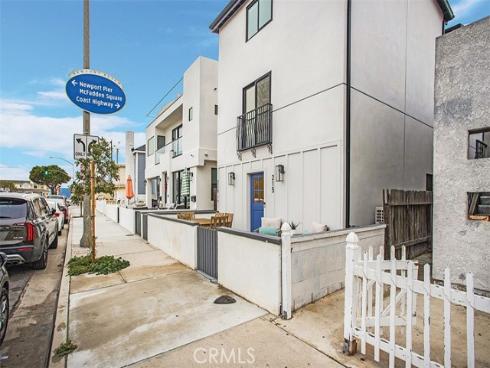 215 32nd Street, Newport Beach, CA