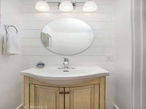 215 32nd Street, Newport Beach, CA