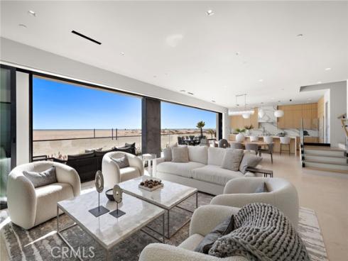706 W Oceanfront  , Newport Beach, CA
